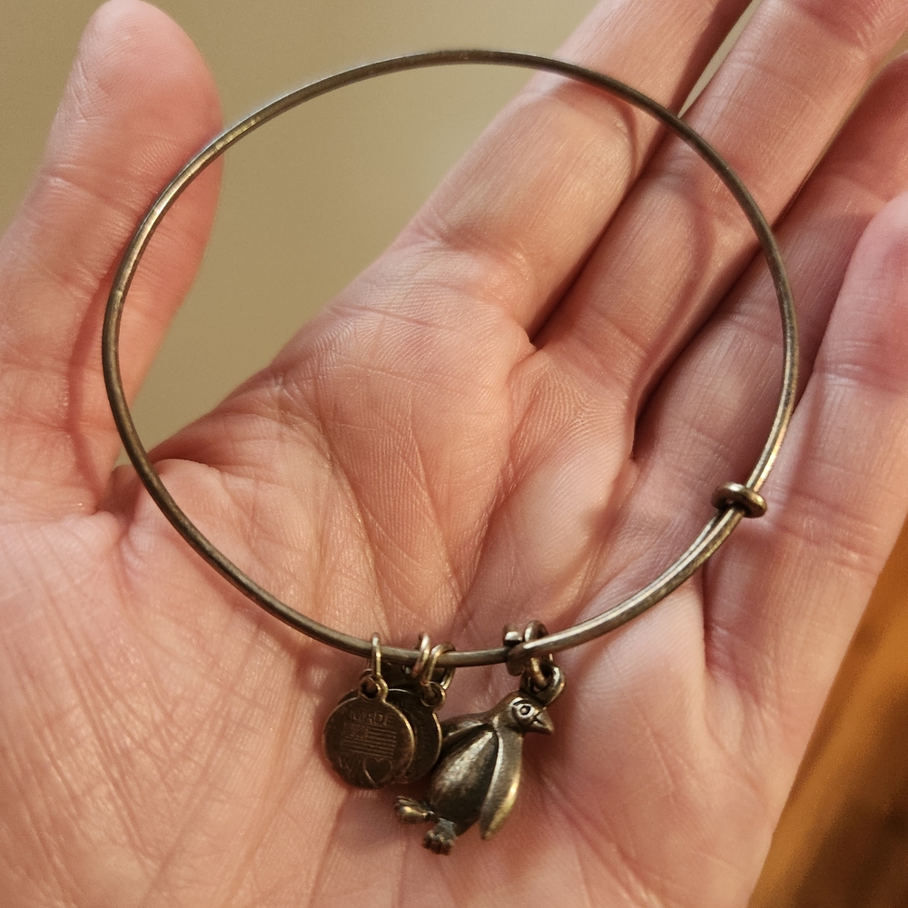 Charming Gold Penguin Bangle Bracelet